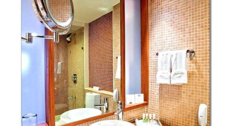 คันทรี อินน์ อาห์มีดาบัด Hotel อาเมดาบัด ภายนอก รูปภาพ
